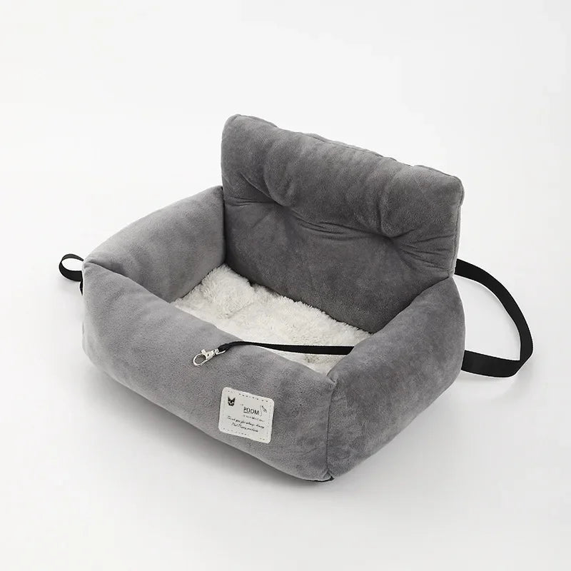 Showlu Portable Dog Car Seat Carrier made of breathable polyester, designed for comfortable travel with pets.