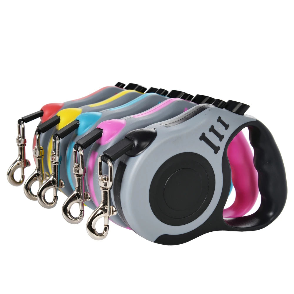 Durable Showlu Fashion Store retractable nylon dog leash for small dogs, 3m or 5m length, ideal for outdoor walks and hiking.