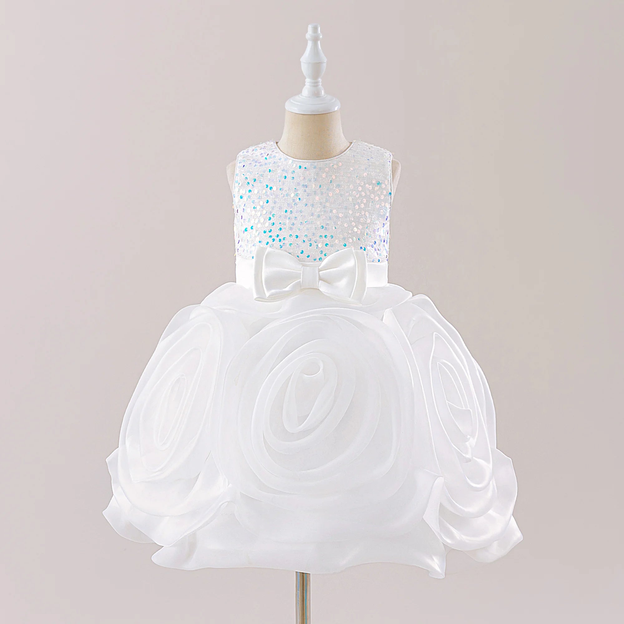 Elegant 3D flower girl dress by Showlu Fashion featuring sequin tulle, bow details, suitable for birthdays, weddings, and special occasions.