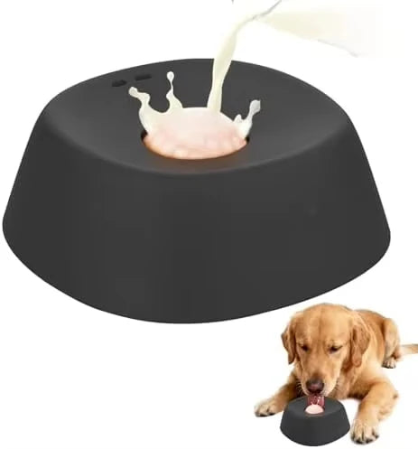 Showlu Smart General pet slow feeder lick mat with textured surface for dogs and cats to enjoy mealtime or treat time.