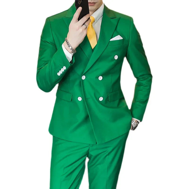 Men's slim fit double-breasted suit by Showlu Fashion Store, stylish business and wedding attire, featuring tailored design and classic details.