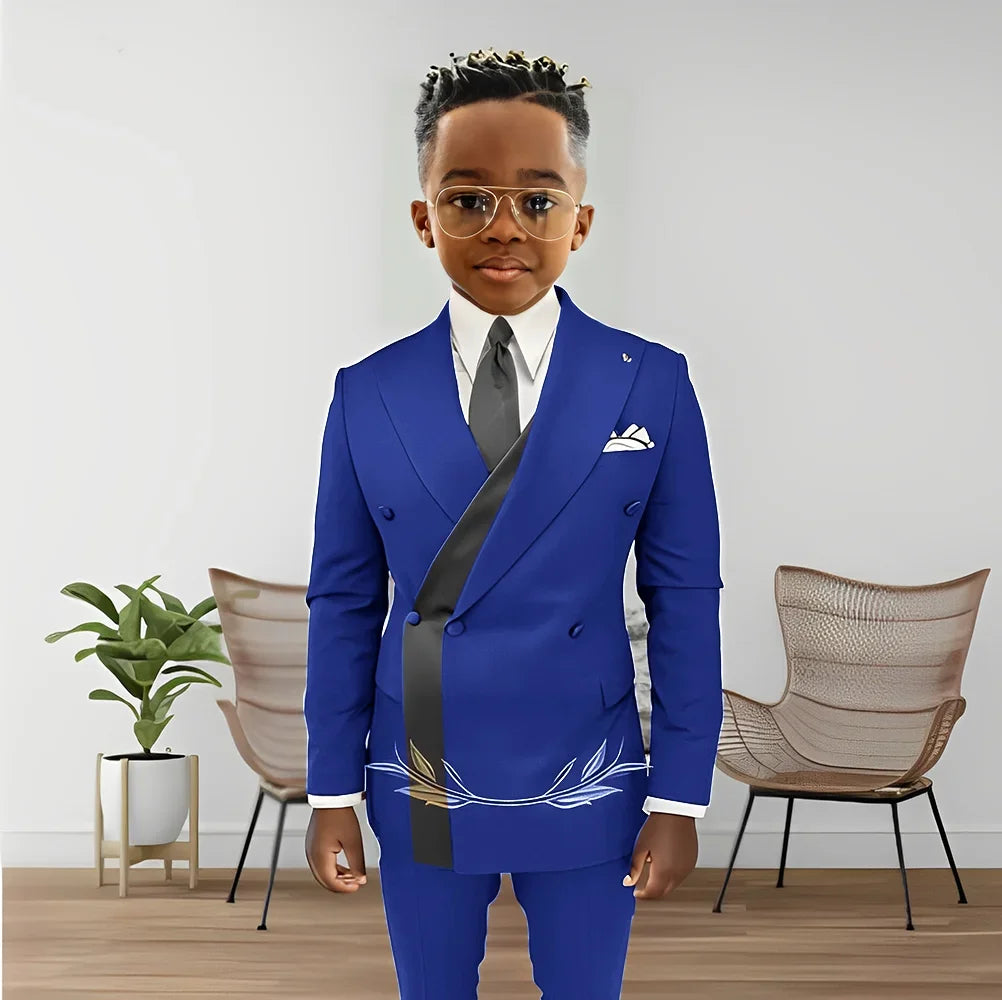 Boy's double-breasted blazer and pants tuxedo set for kids, stylish wedding suit in classic design, ages 2 to 16.