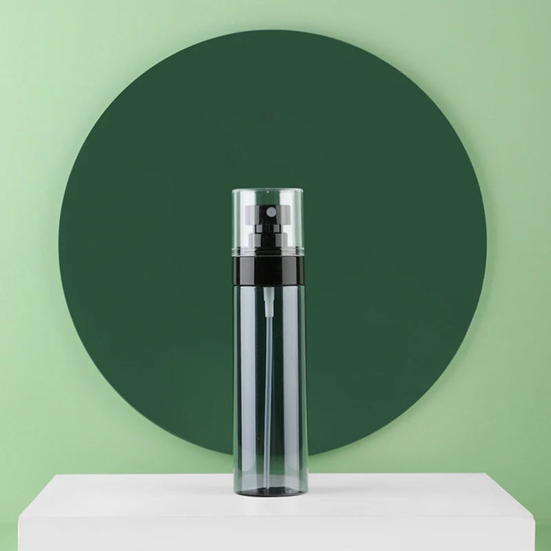Showlu Smart General oil control spray bottle with a nozzle, designed to help reduce oil and shine on the skin or hair.