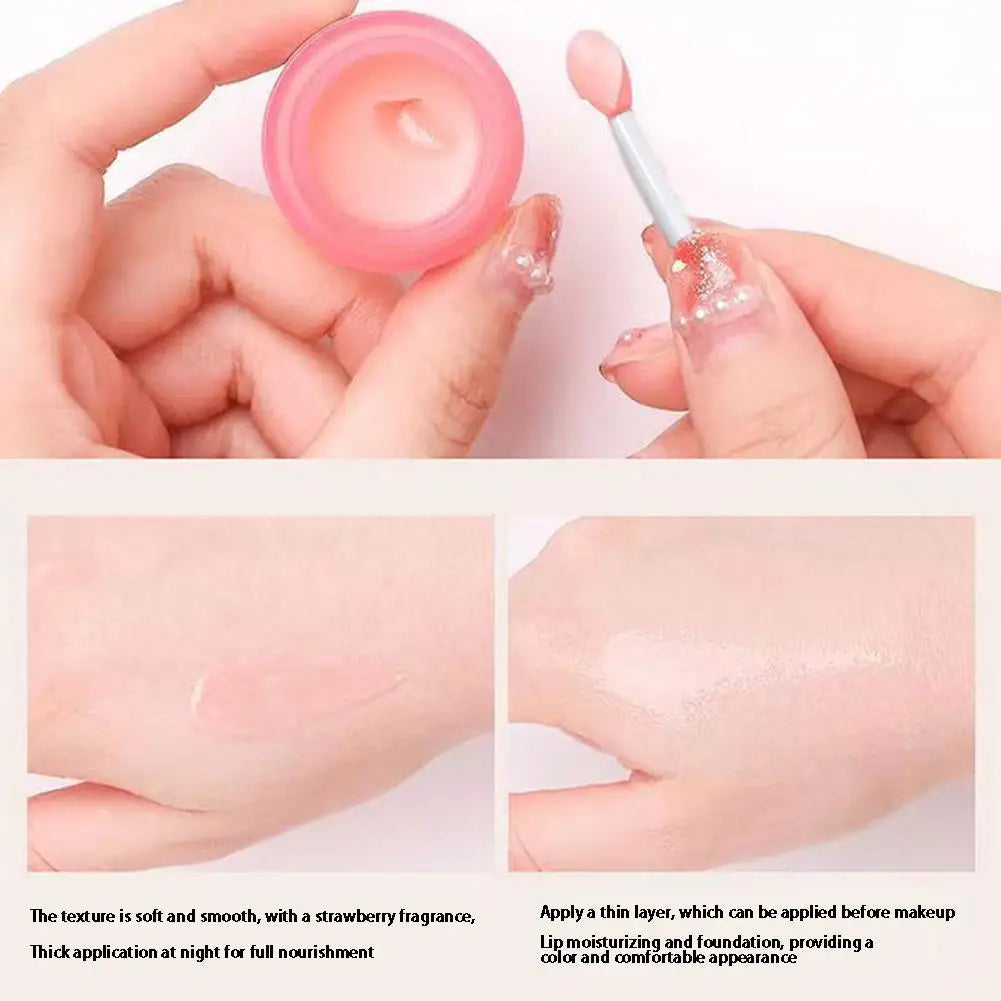 Showlu Smart General Jelly Lip Mask in a clear container, highlighting its glossy, hydrating formula for soft, smooth lips.