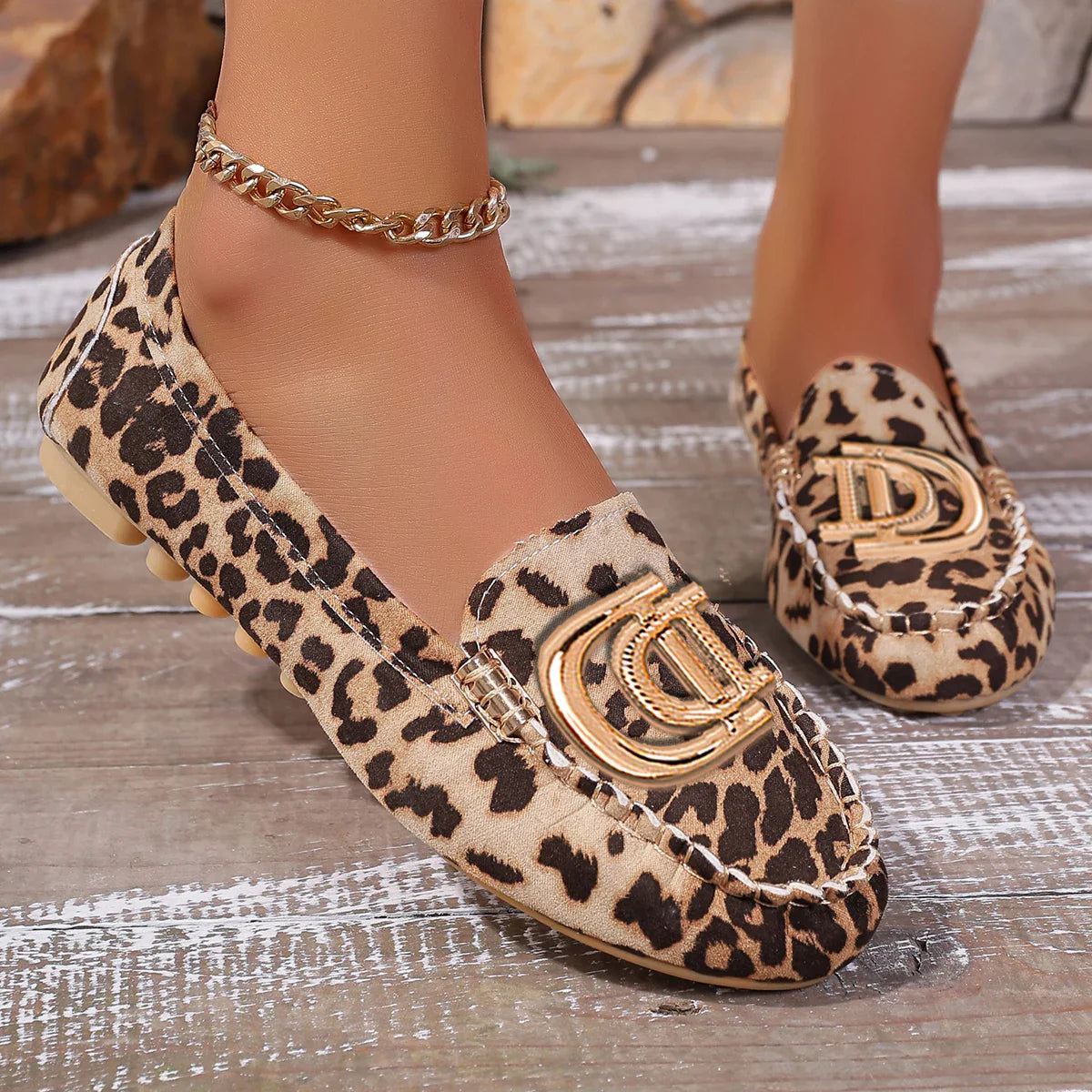 SHOWLU FASHION STORE floral loafers for women, elegant slip-on fabric driving flats with floral pattern and comfortable design.