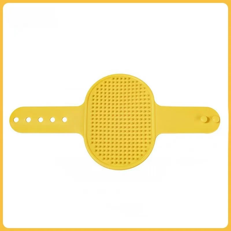 Silicone wall corner brush for cats and dogs, adjustable, self-cleaning grooming and scratching brush for kittens and puppies.