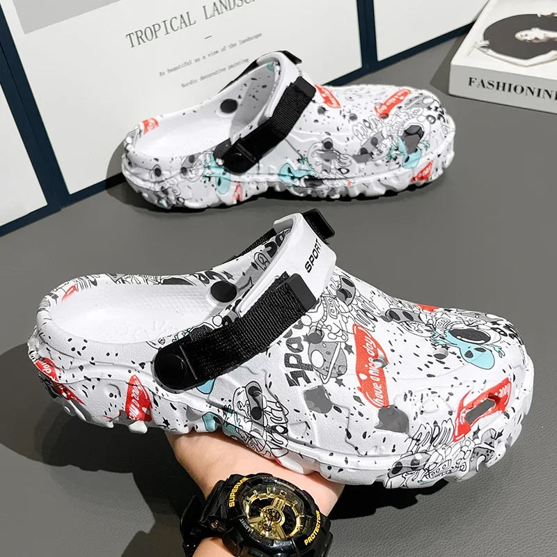 Men's garden flat sandals with platform soles, outdoor flip flops, and casual clogs in black, ideal for summer wear.