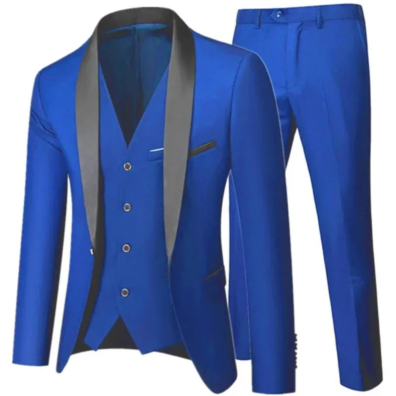 Elegant white three-piece tuxedo suit for men, featuring a slim fit retro carving design for prom, wedding, or formal events.