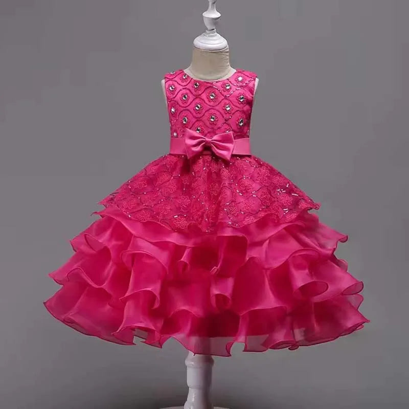 Baby girl flower girl dress by Showlu Fashion, white lace wedding and communion dress for girls aged 2-8 years, perfect for parties.