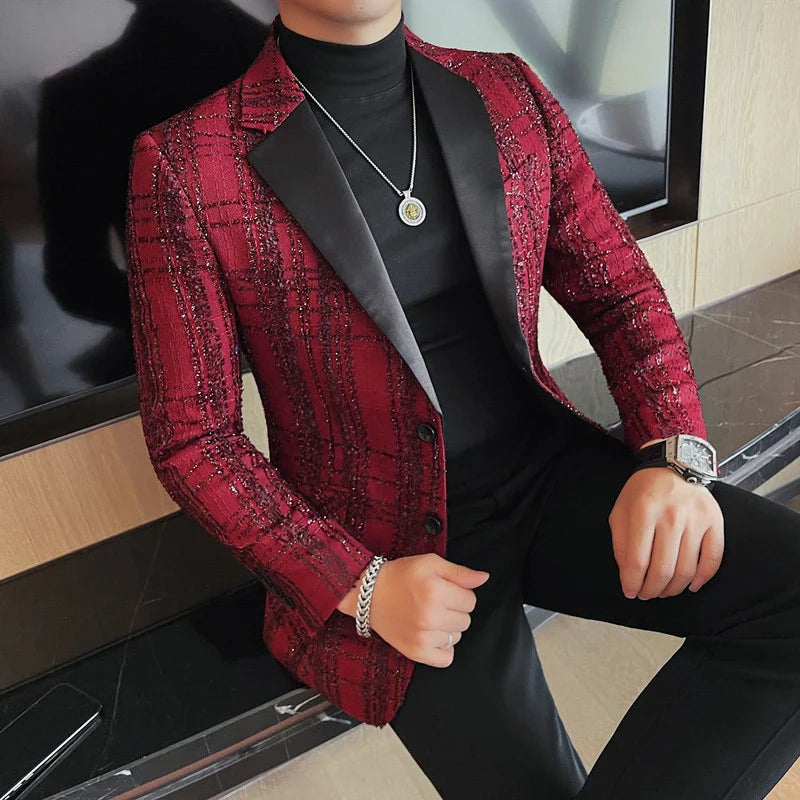 Slim fit men's plaid business blazer by SHOWLU FASHION STORE, single-breasted suit jacket with classic plaid pattern.