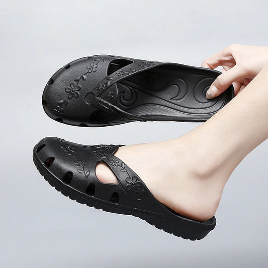 Summer Women's Slippers Fashion Breathable Outdoor Platform Baotou For Women Jelly Slippers Indoor House Beach Roma Hole Shoes