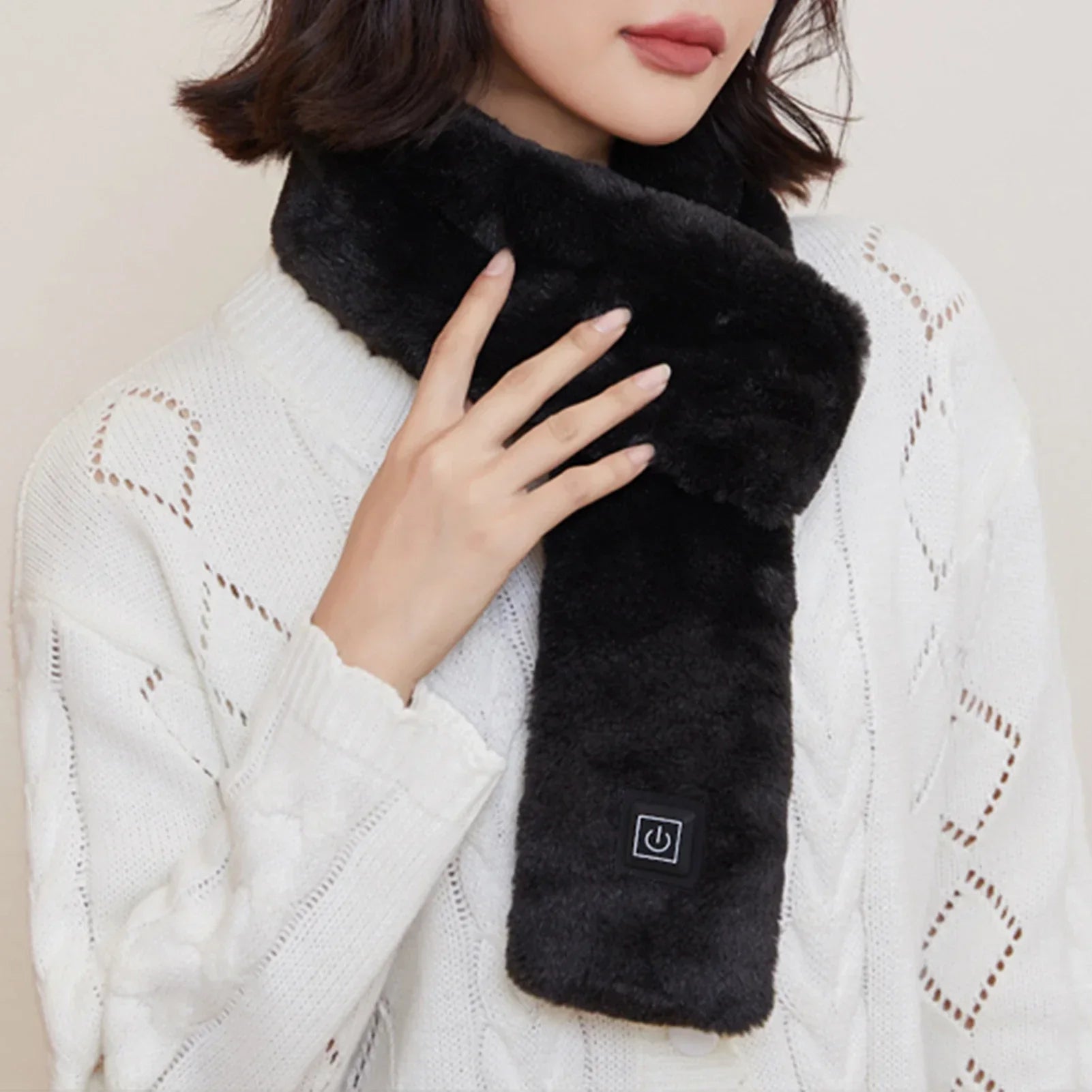 Showlu Smart General electric heated neck scarf with USB connection, soft fabric, and adjustable fit for warmth and comfort.