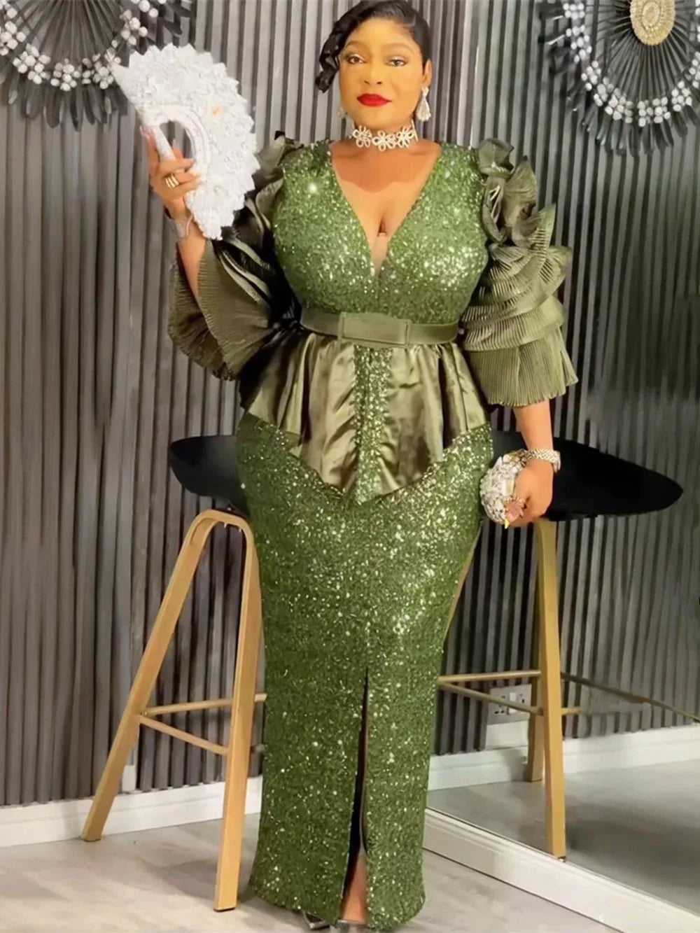 Elegant plus size dashiki sequin African party dress, bodycon gown with vibrant design and intricate sequin details.