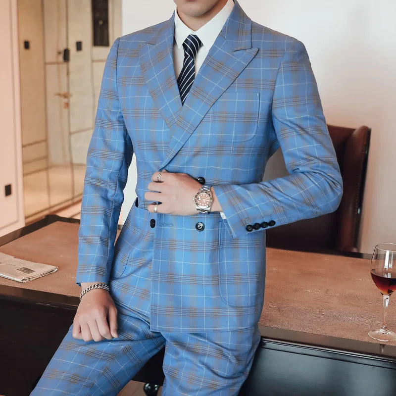 Men's British style plaid three-piece slim fit business suit by Showlu Fashion, featuring tailored jacket, vest, and trousers.