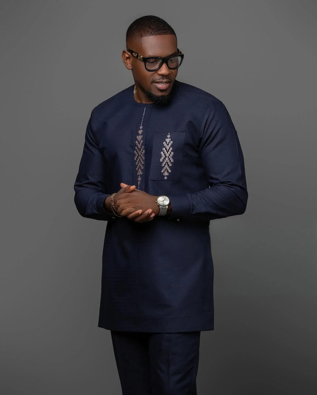 SHOWLU Men's African Kaftan tracksuit set with embroidered design, two-piece suit featuring traditional-inspired style and vibrant fabric.