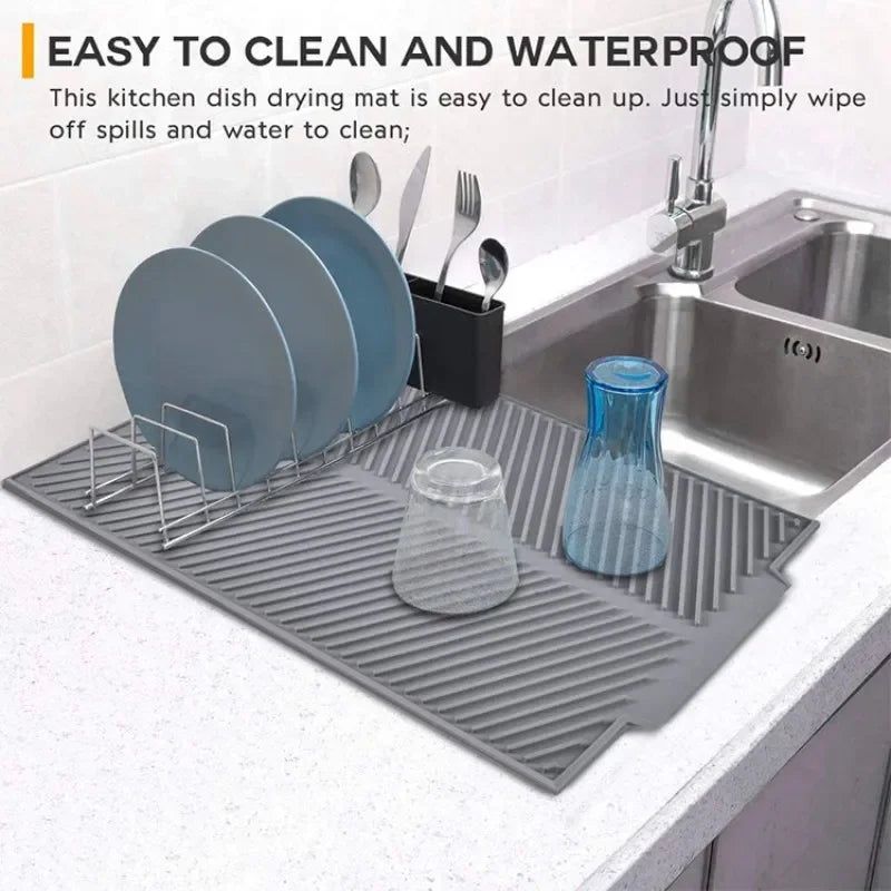 Showlu Smart General silicone sink protector mat with raised edges and drainage holes, designed to protect and organize kitchen sinks.