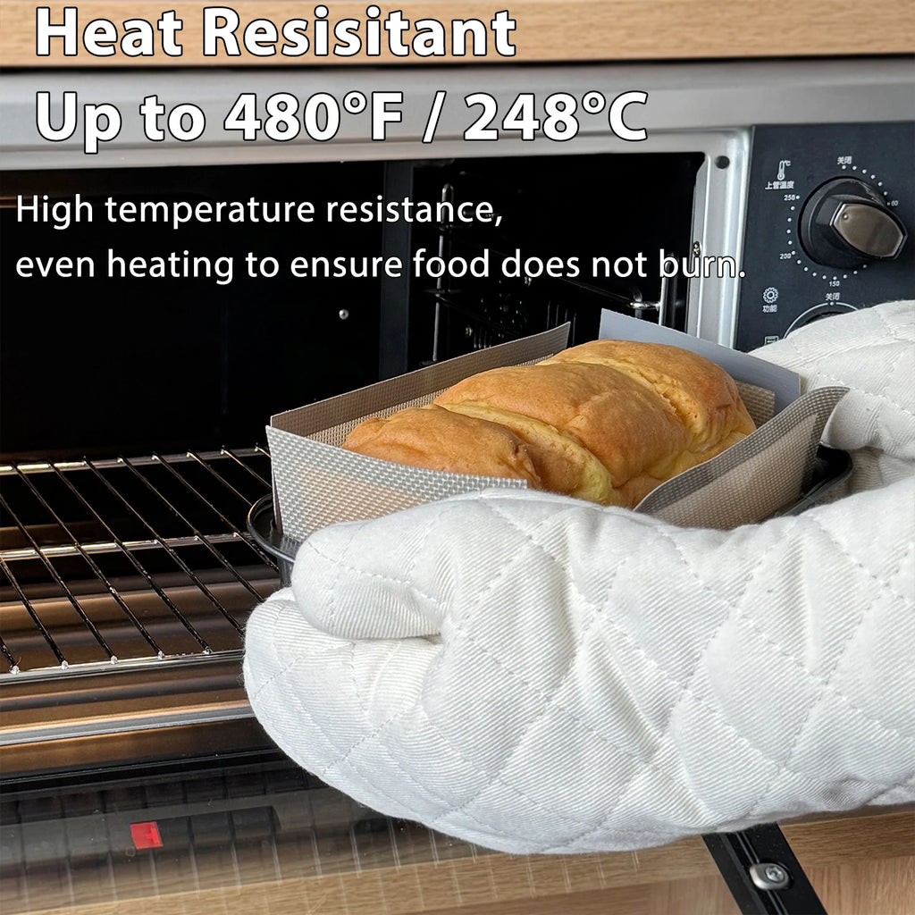 Showlu Smart General silicone baking mat laid flat, showing non-stick surface and flexible design for easy baking and cooking.