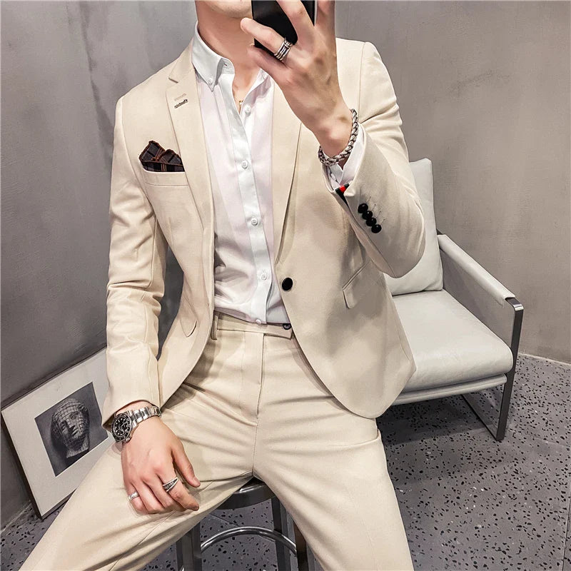 Men's British style business suit by Showlu Fashion, 2-piece jacket and pants, tailored fit, classic formal wear for professional occasions.