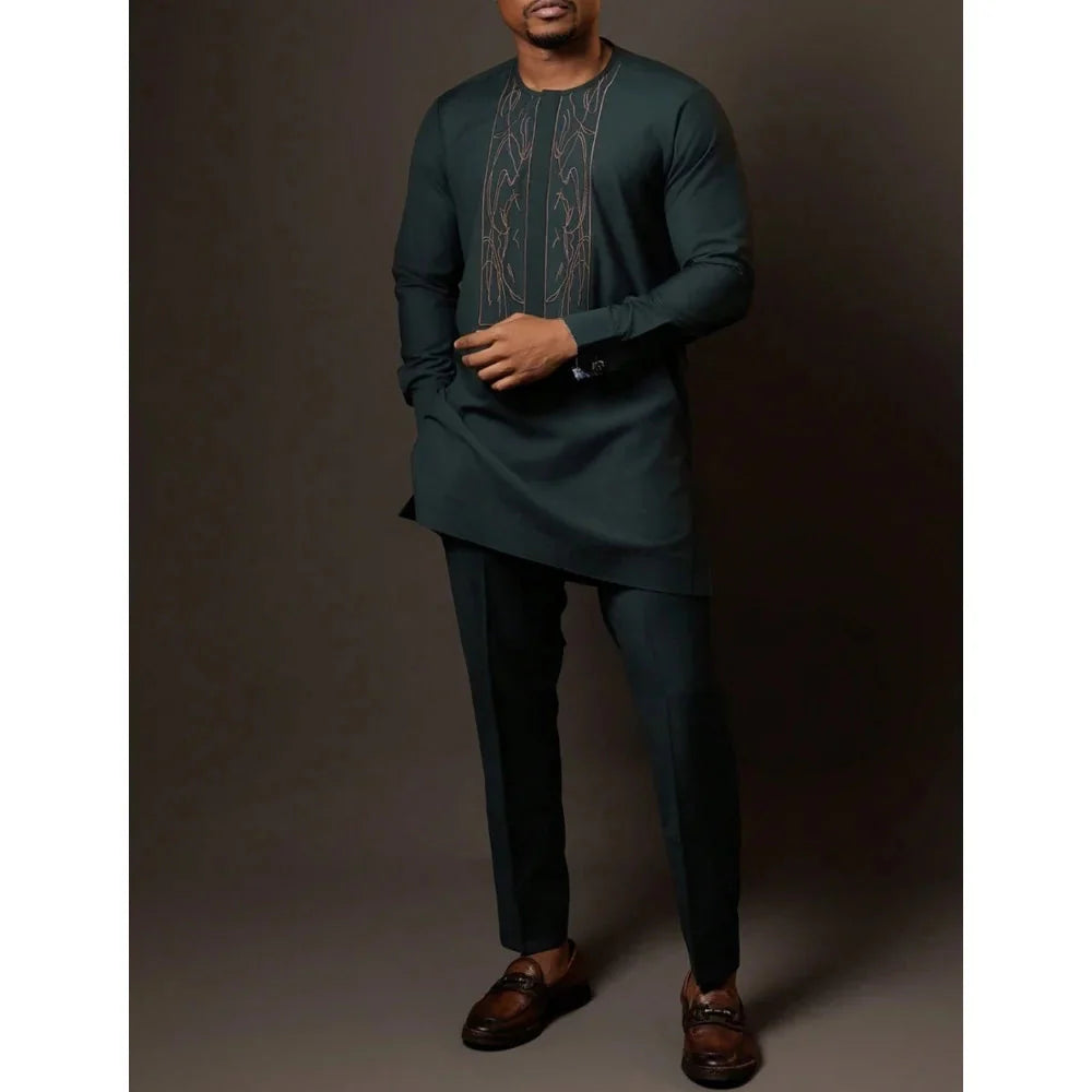 SHOWLU Men's striped two-piece suit, luxury formal wedding banquet set, featuring a tailored blazer and matching trousers.