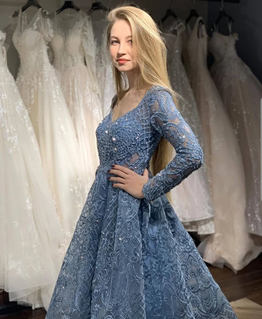 Luxury Long Sleeve Sexy V Neck Evening Dress Blue Women Beading Crystal Dubai Arabic Formal Occasions Prom Gown Vestidos Noche SHOWLU FASHION STORE