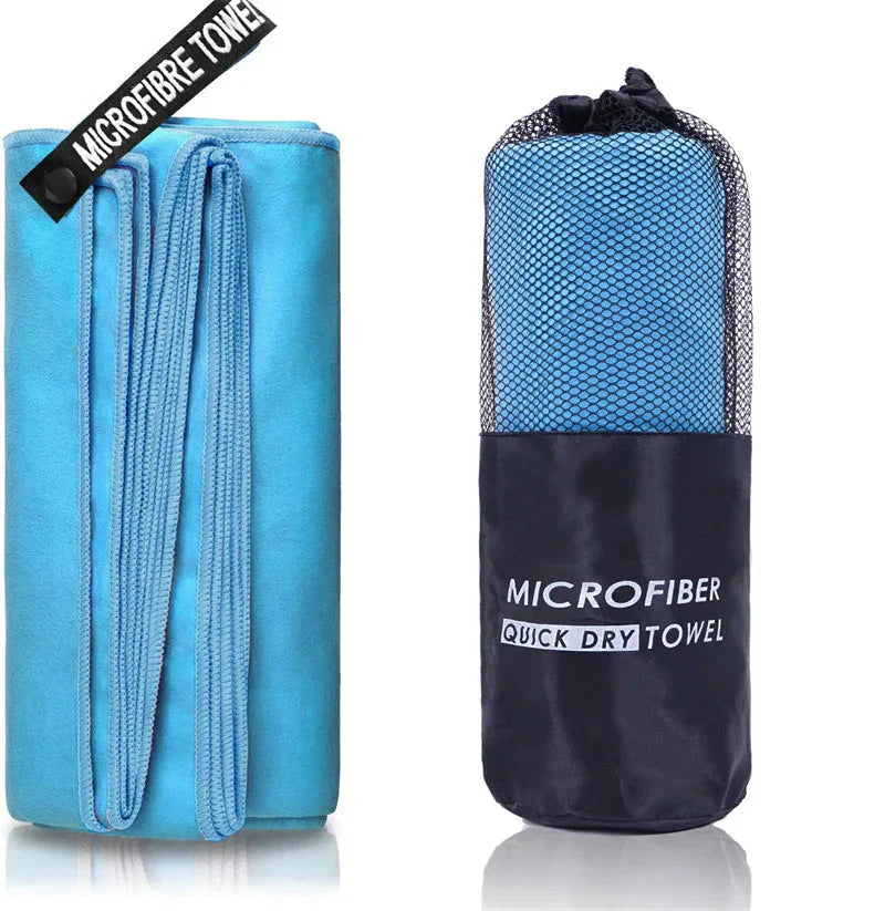 SHOWLU Quick-Drying Microfiber Sports Towel for gym, swimming, and beach, shown folded with vibrant colors and soft texture.