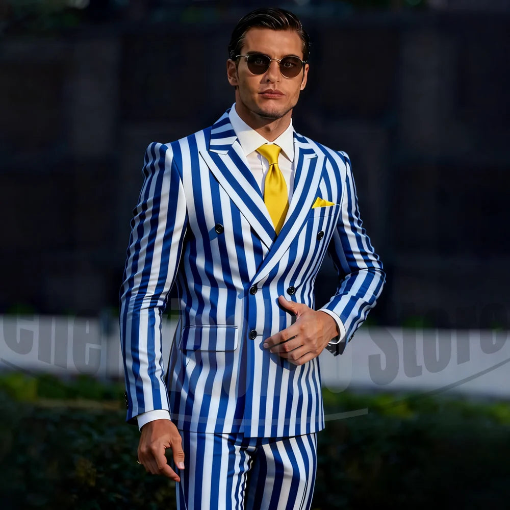 Stylish two-tone striped men's suit by Showlu Fashion, double-breasted tailored outfit for business, casual, or wedding occasions.