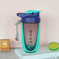 Showlu leakproof 20oz BPA-free Tritan plastic protein shaker bottle with secure lid and mixing ball for smoothies and supplements