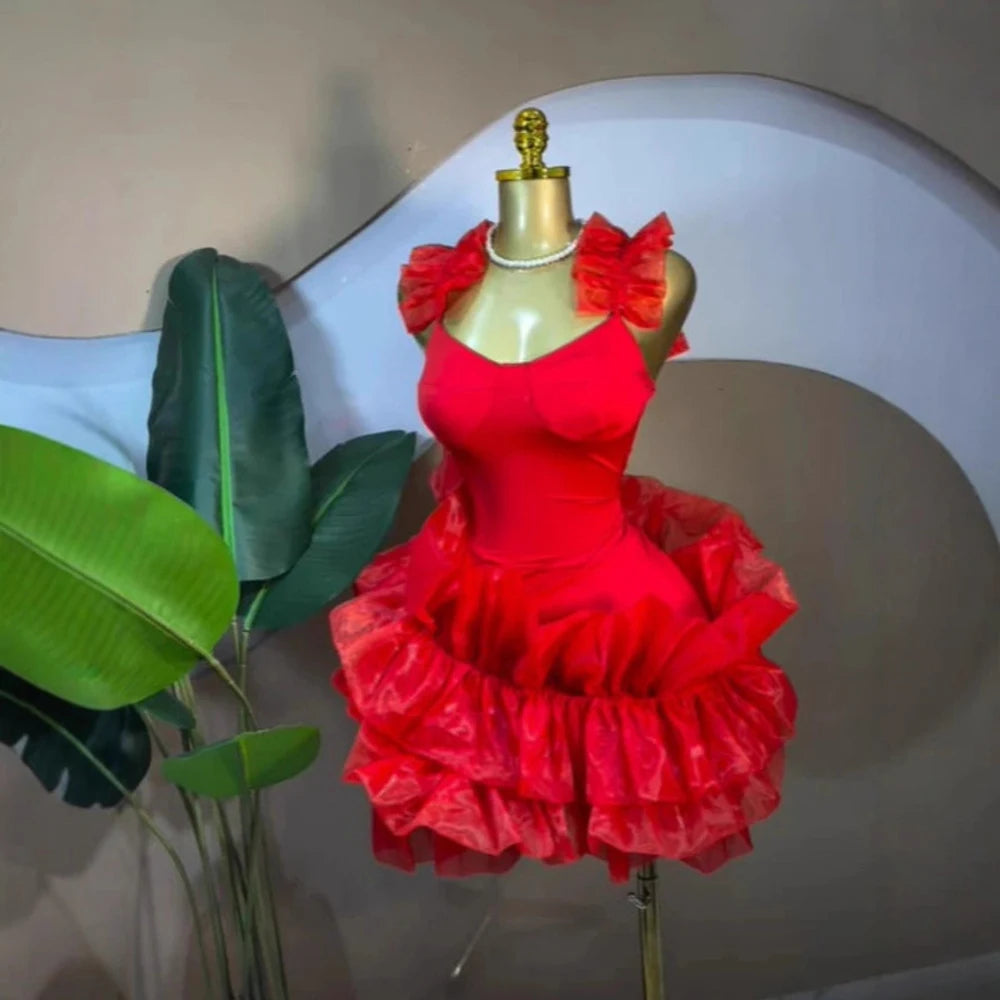 Showlu Smart General luxury ruffled off-shoulder mini dress with elegant U-neck and sexy design, perfect for stylish occasions.