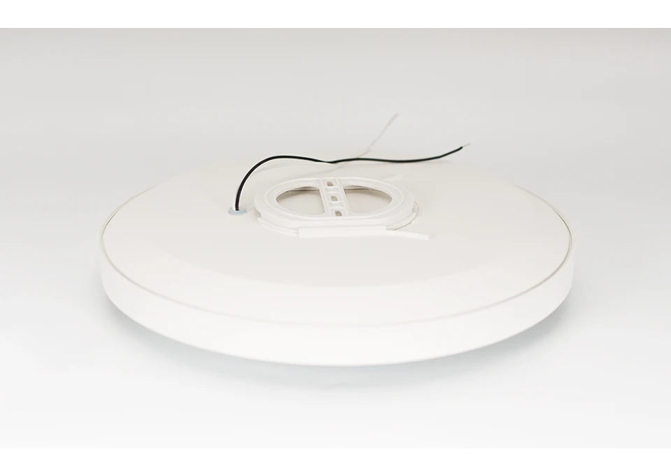 Showlu Smart RGB LED ceiling light with Bluetooth speaker, remote control, and customizable lighting options.