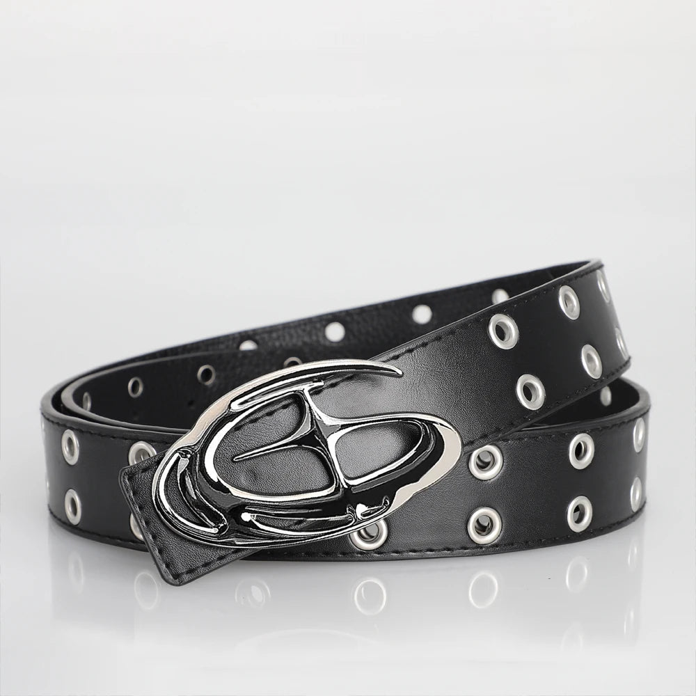 Men's punk alien buckle belt in vintage gothic style with PU leather, suitable for men and women, paired with jeans.