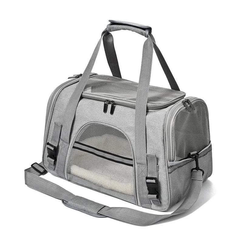 Showlu Portable Soft-Sided Cat Carrier made of breathable Oxford fabric, designed for easy travel and comfort for pets.