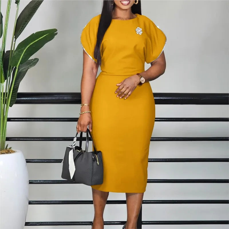Women's short-sleeved round-neck knee-length summer dress by ILUKiss, slim fit, casual style in soft fabric.