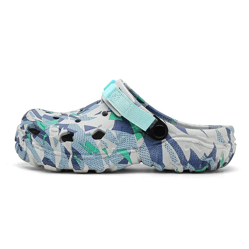 Men's camouflage garden clogs and flip flops with flat sole, outdoor slip-on slippers, casual sandals by Showlu Fashion Store.