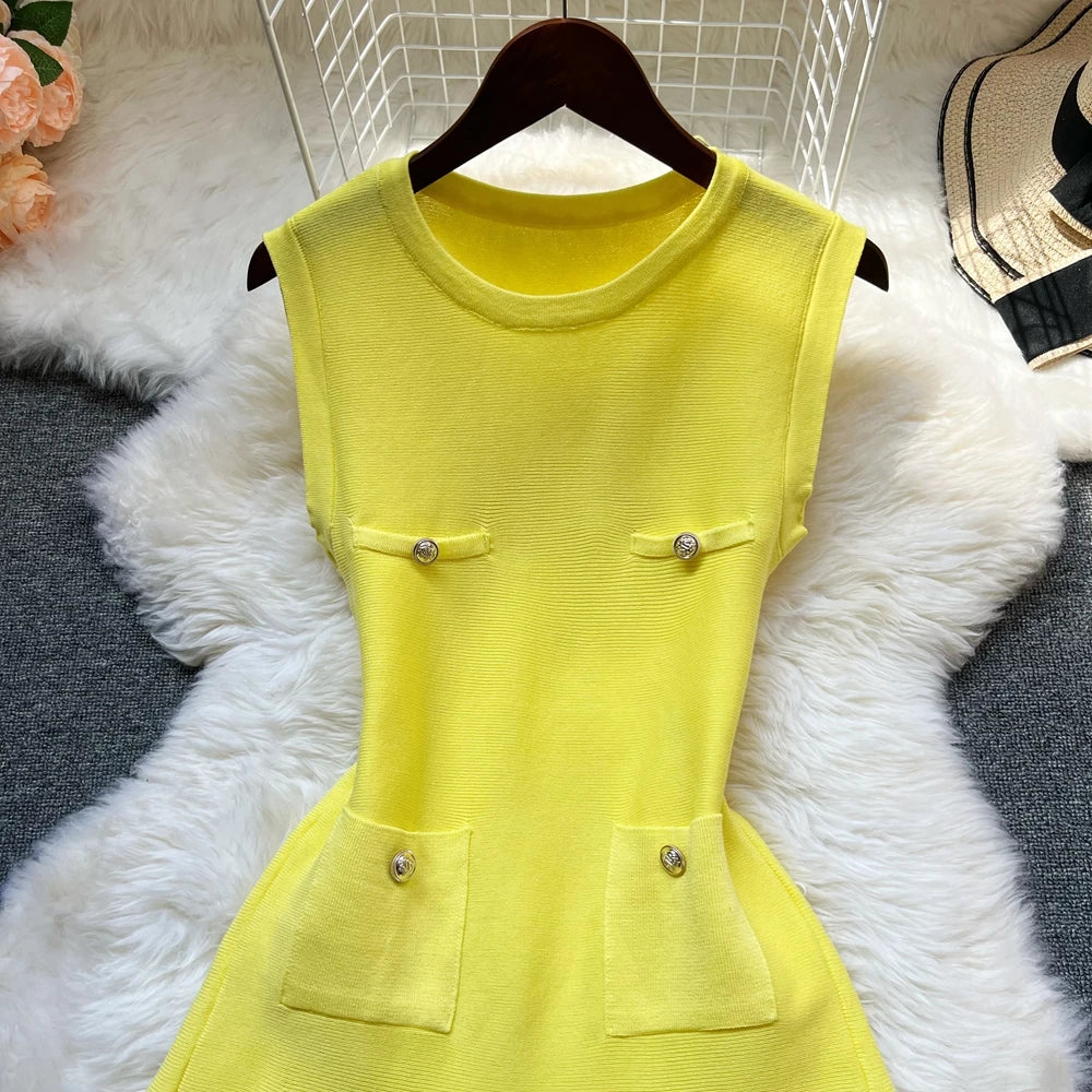 YuooMuoo Chic Fashion 2025 Summer Pleated Short Dress Women O-neck Slim Waist A-line Party Dress Streetwear Lady Outfits Vestido