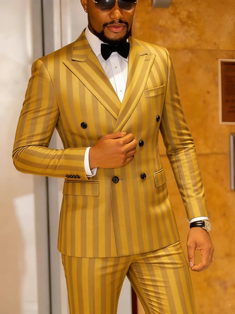 Men's slim fit jacquard 2-piece suit with double-breasted jacket and matching pants, suitable for casual, wedding, or business occasions.