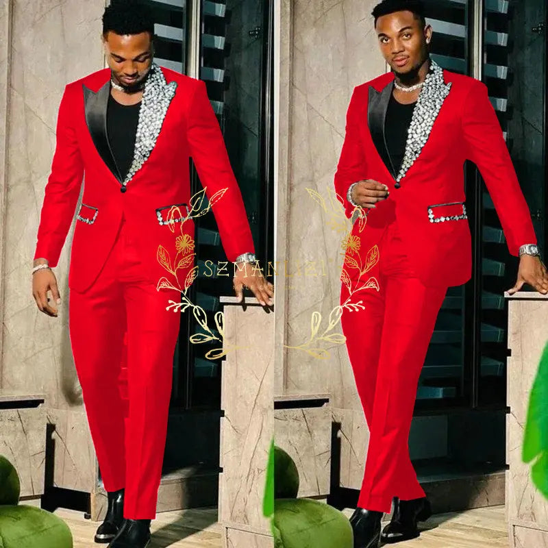 Black men's slim fit blazer and pants set with peak lapel, high-quality fabric, suitable for prom or party occasions