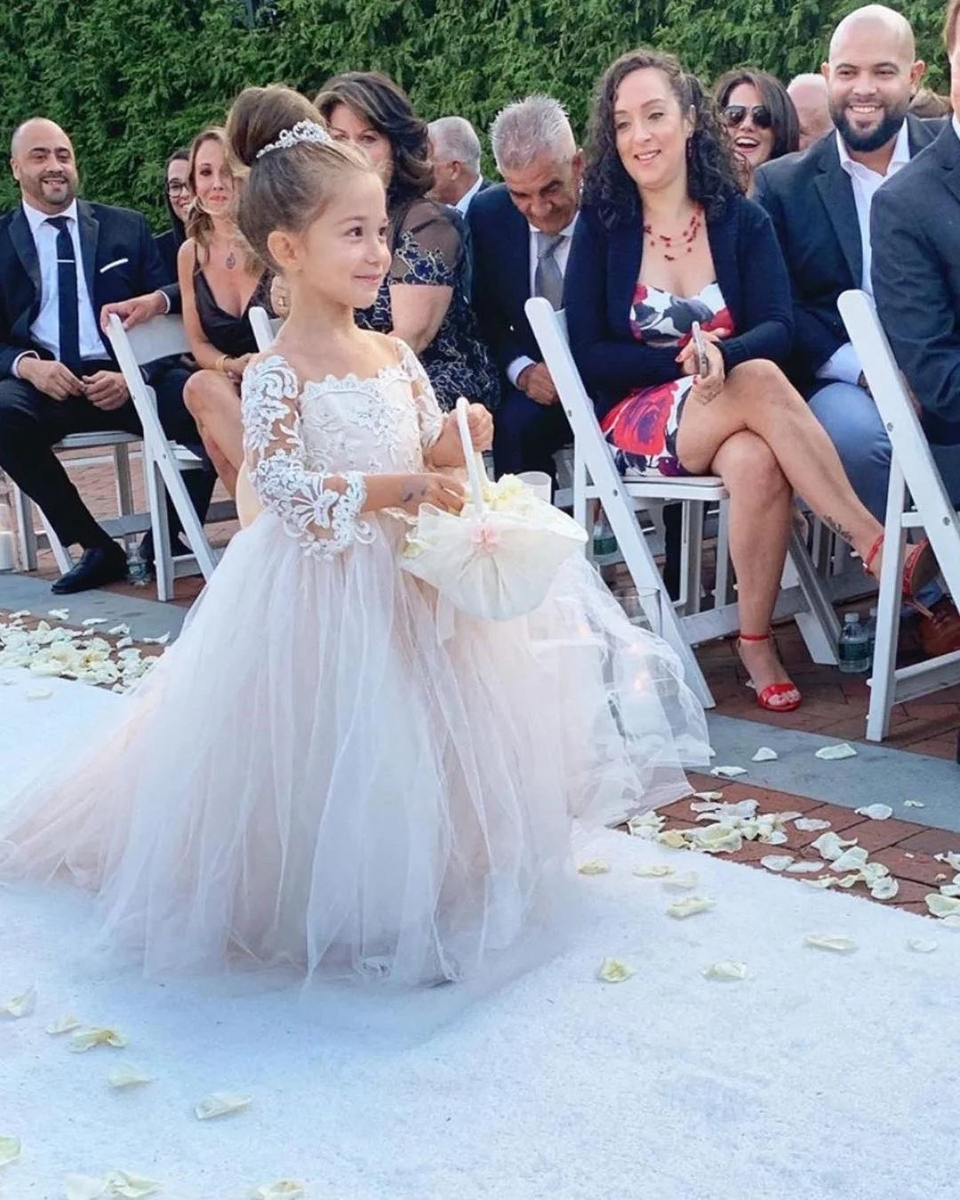 Elegant Showlu Fashion lace tulle flower girl ball gown with floral details, ideal for first communion or special occasions.