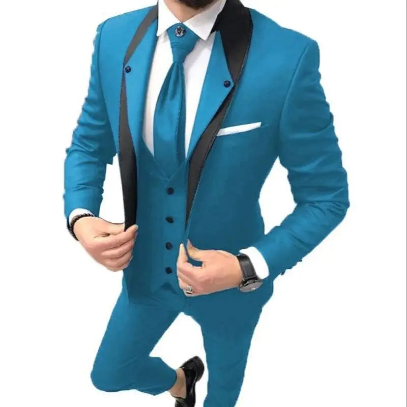 SHOWLU men's 3-piece slim fit suit made of wool blend, featuring a jacket, vest, and trousers for business or wedding wear.