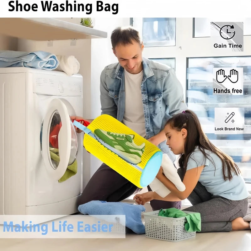 Showlu Smart General portable shoe cleaner brush with compact design, suitable for removing dirt from shoes efficiently.