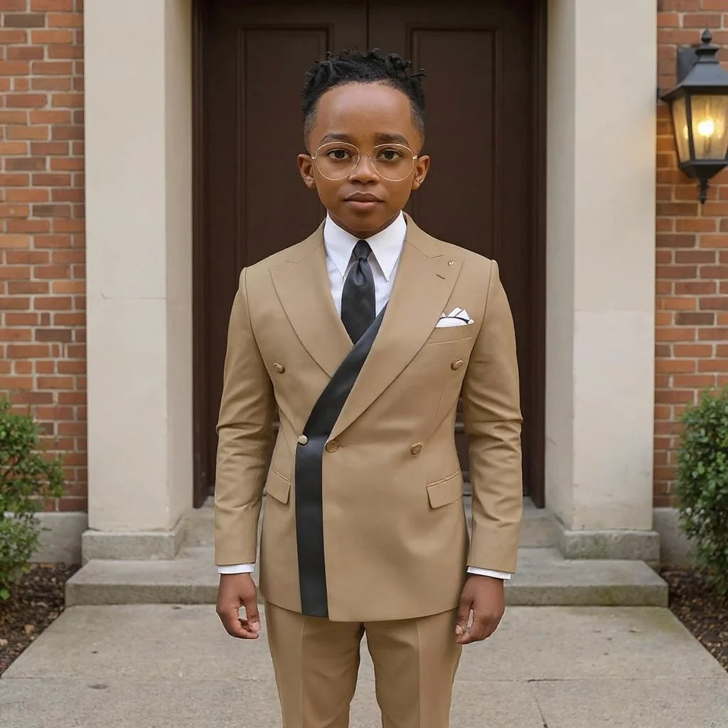 Boy's double-breasted blazer and pants set from Showlu Fashion Store, stylish kids tuxedo for ages 2-16, suitable for weddings.
