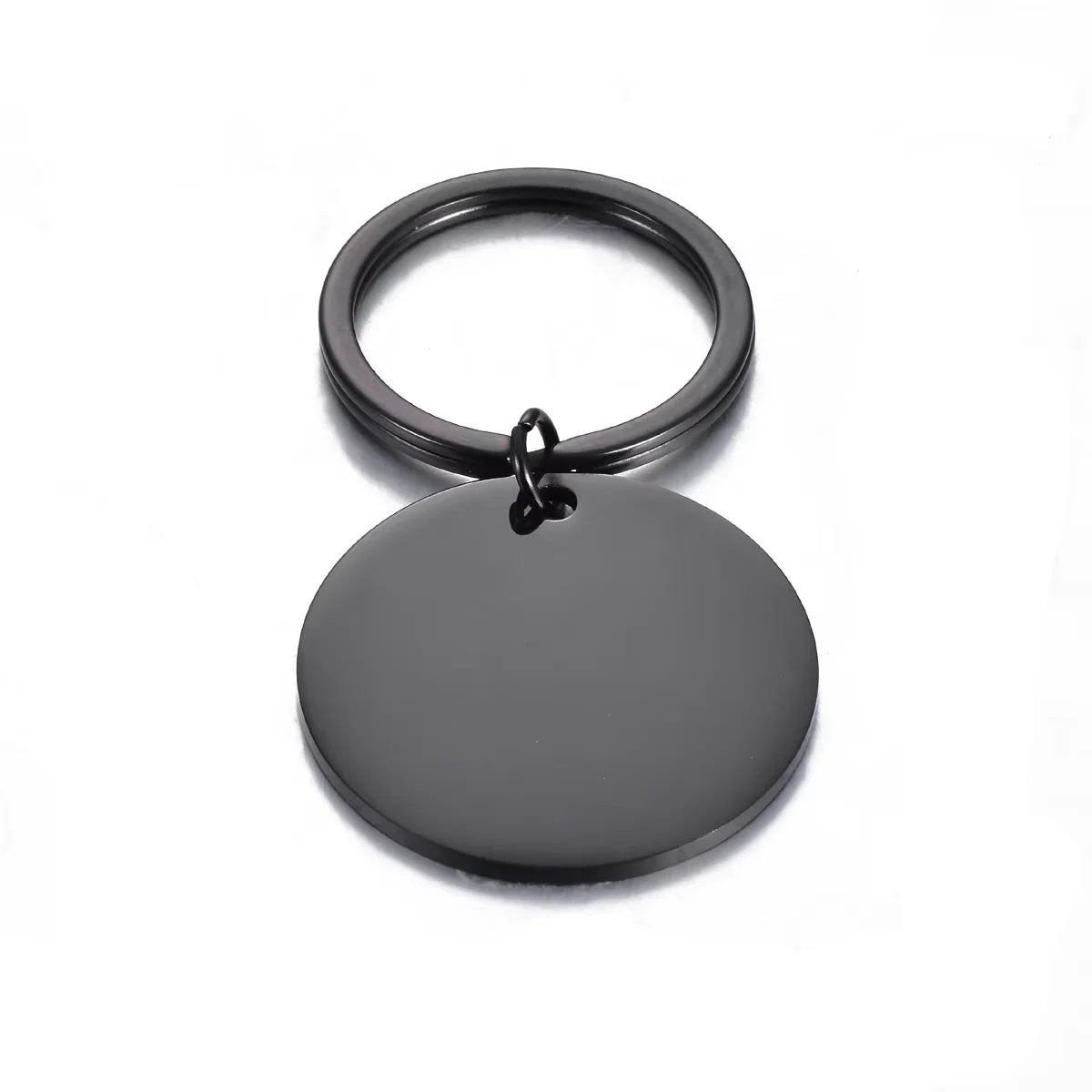 Personalized couple keychain with custom photo, Showlu Smart gift, featuring a heart-shaped design and engraved initials or names.