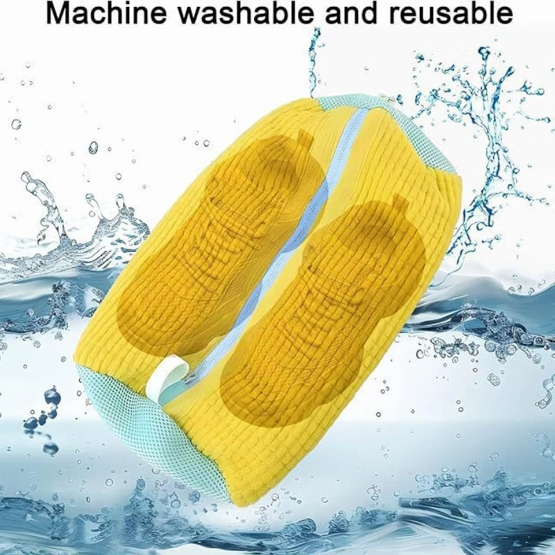 Showlu Smart General portable shoe cleaner brush with soft bristles for easy shoe cleaning and maintenance.