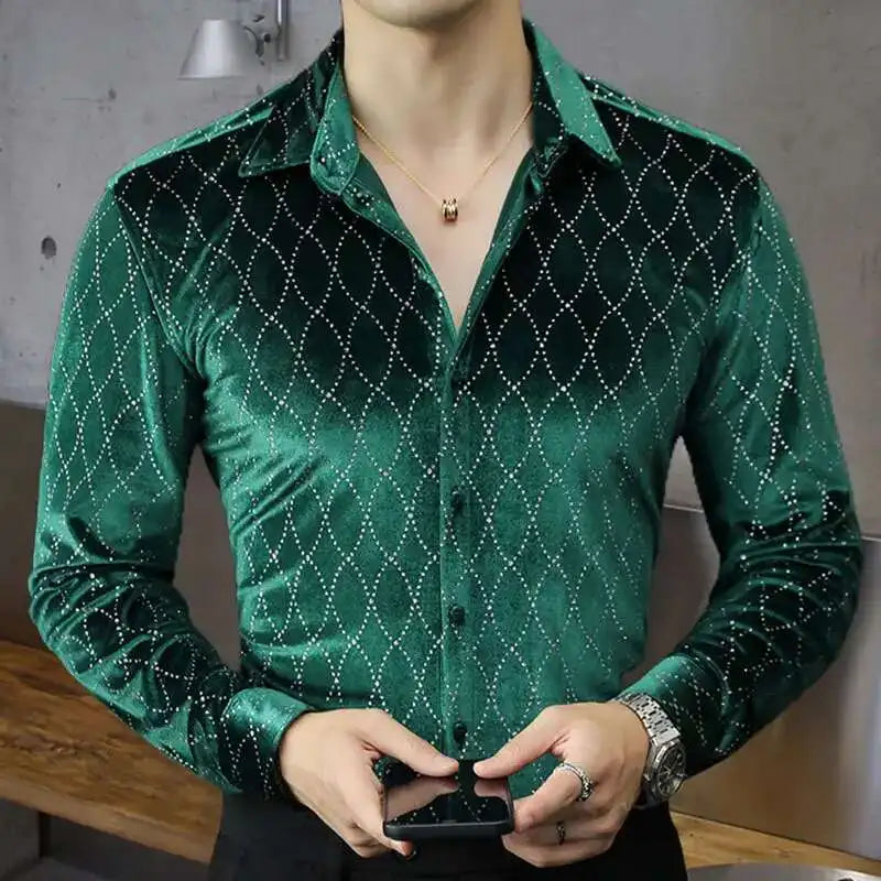Dark green velvet long sleeve men's dress shirt with gold accents, slim fit, 2023 fall British style by Showlu Fashion.