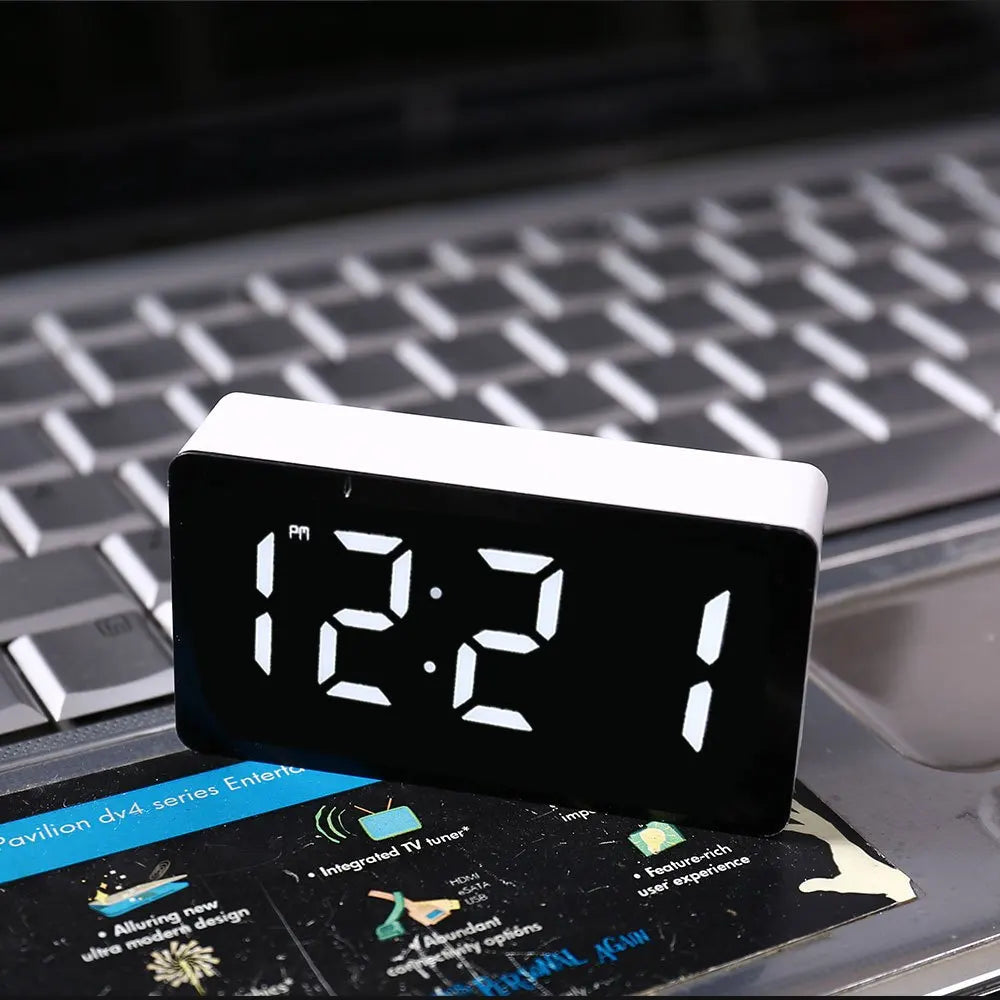 Showlu Smart General LED alarm clock displaying time on a sleek digital screen with a modern design.