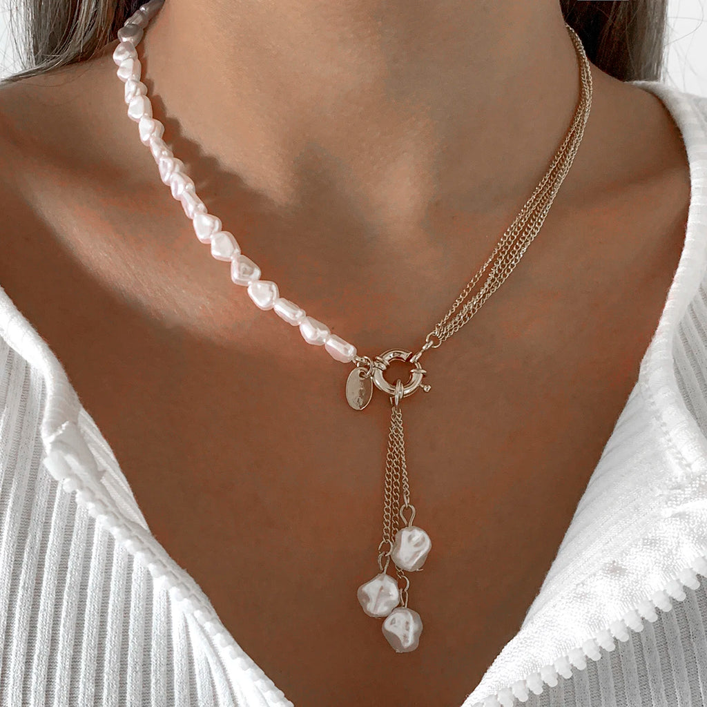 Baroque simulated pearls long tassel pendant necklace with beaded link chain for women, stylish lariat wedding jewelry.
