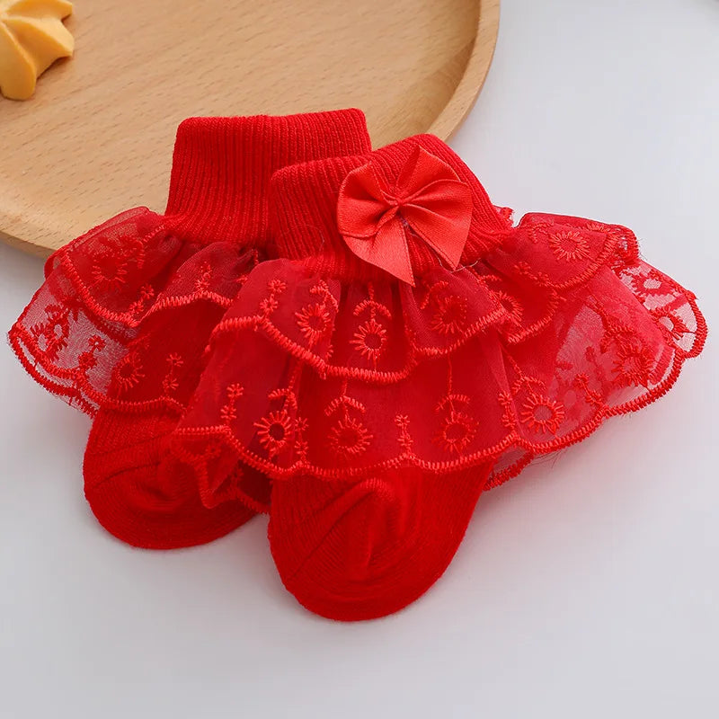 Toddler cotton lace ruffle princess mesh socks in candy colors, breathable ankle short summer socks for children aged 0-2 years.