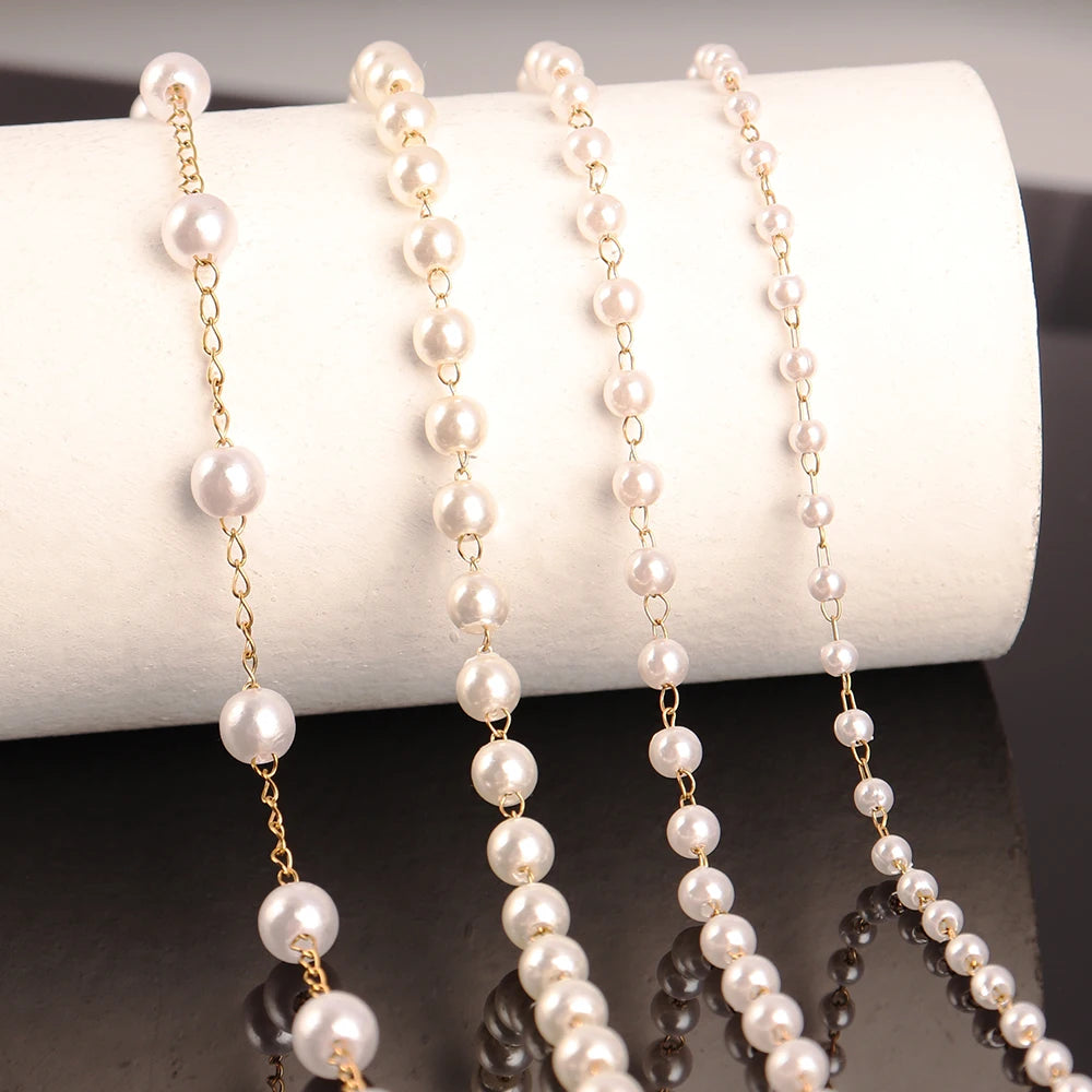 Stainless steel pearl imitation necklace with white pearls, choker style, suitable for women, elegant temperament clavicle chain jewelry