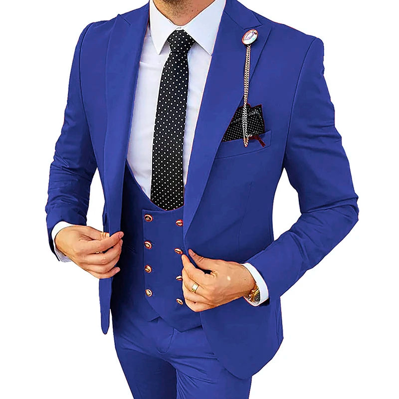 Formal men's 3-piece wedding suit by Showlu Fashion, including blazer, pants, and vest in champagne slim fit tuxedo style.