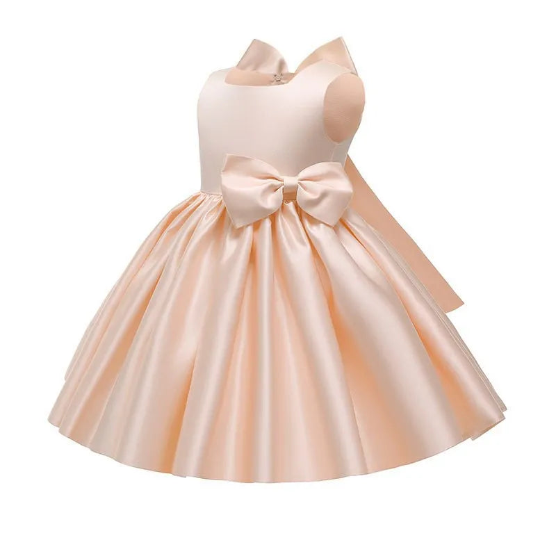 Girls' princess birthday dress for ages 1 to 8, Showlu Fashion Store, featuring a cute, festive design for special occasions.