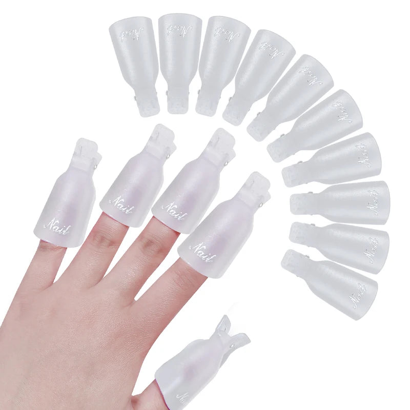 Showlu Smart General nail polish remover clips holding cotton pads for easy and mess-free nail polish removal.